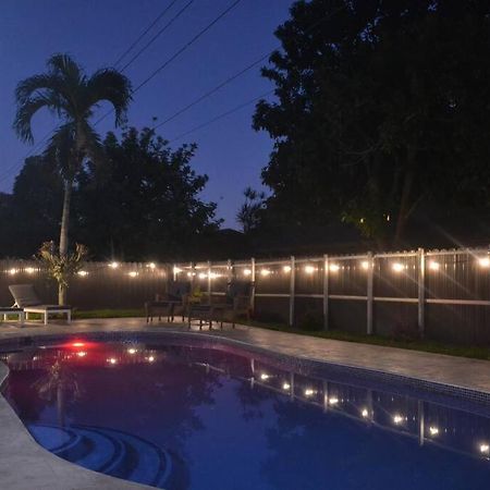 Spacious 4 Bedrooms, 2 Bathroom House With Pool Miramar Extérieur photo