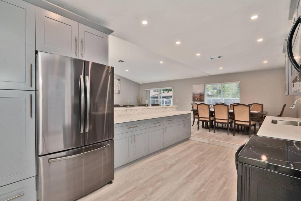 Spacious 4 Bedrooms, 2 Bathroom House With Pool Miramar Extérieur photo
